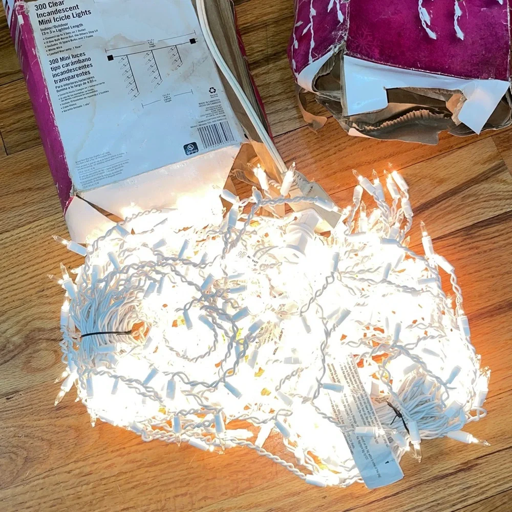 NEW home accents holiday 300 clear incandescent mini iWhite Icicle String Lights